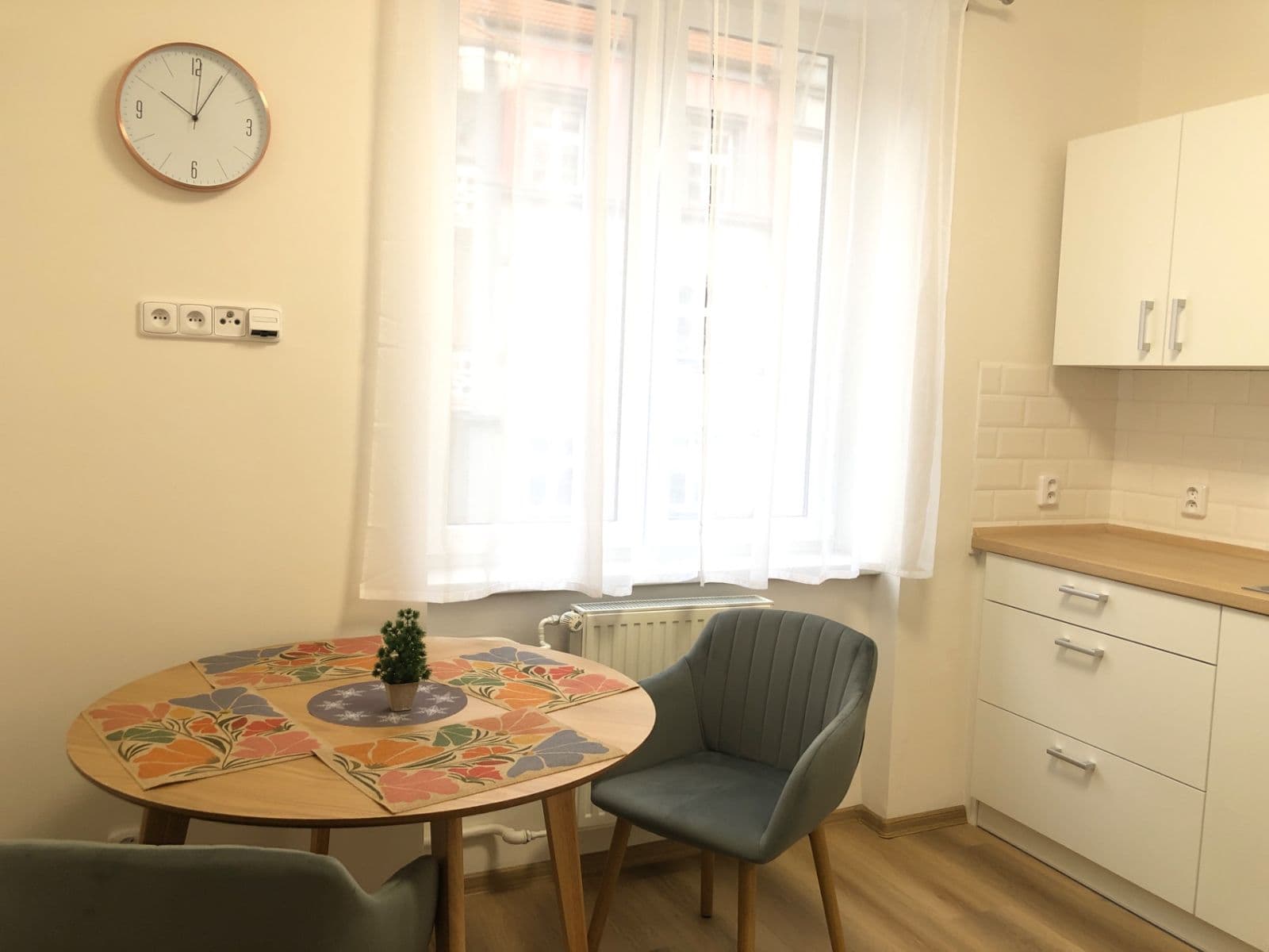 Pronájem bytu 2+1 62 m², Pivovarnická, Praha, Praha Pronájem bytu 2+1 62 m², Pivovarnická, Praha, Praha