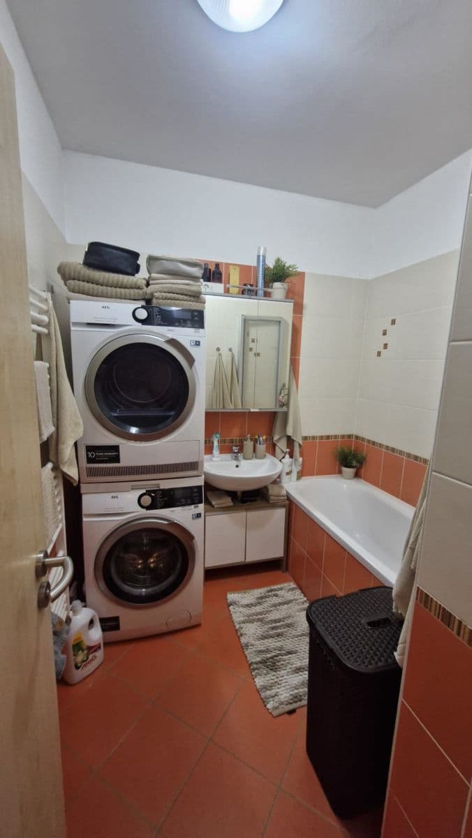 Pronájem bytu 2+kk 52 m², Říčanská, Brno, Jihomoravský kraj Pronájem bytu 2+kk 52 m², Říčanská, Brno, Jihomoravský kraj