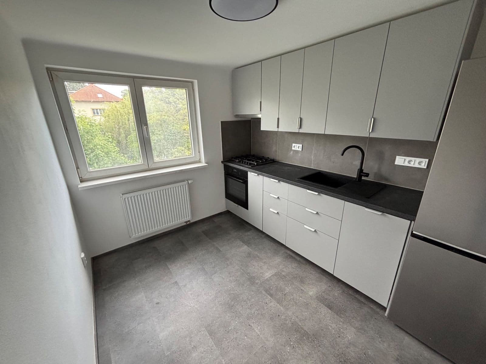 Pronájem bytu 2+1 57 m², Mikšovského, Praha, Praha Pronájem bytu 2+1 57 m², Mikšovského, Praha, Praha