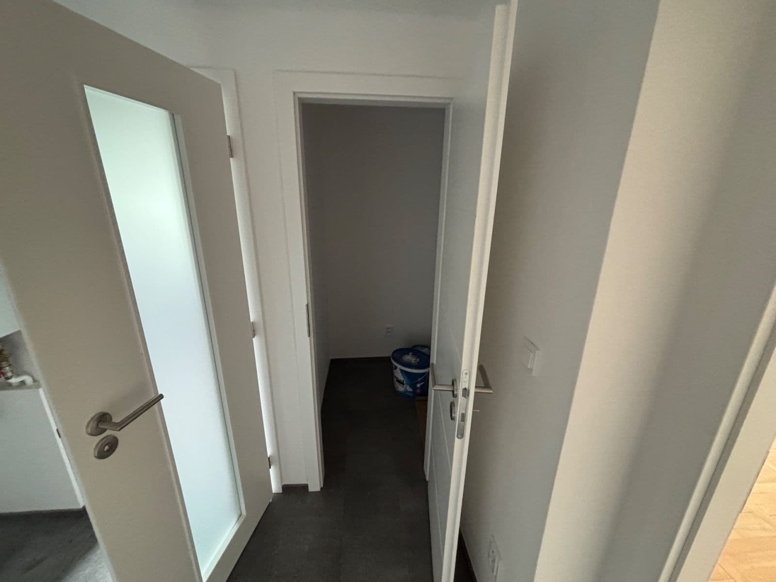 Pronájem bytu 2+1 57 m², Mikšovského, Praha, Praha Pronájem bytu 2+1 57 m², Mikšovského, Praha, Praha