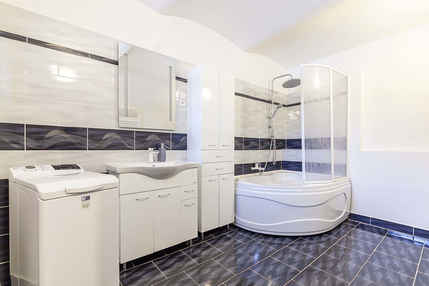 Prodej domu 121 m², pozemek 700 m², Libchavská, Česká Lípa, Liberecký kraj Prodej domu 121 m², pozemek 700 m², Libchavská, Česká Lípa, Liberecký kraj