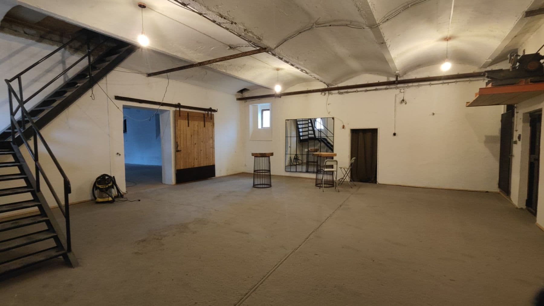 Pronájem nebytového prostoru 195 m², Palackého, Neratovice, Středočeský kraj Pronájem nebytového prostoru 195 m², Palackého, Neratovice, Středočeský kraj