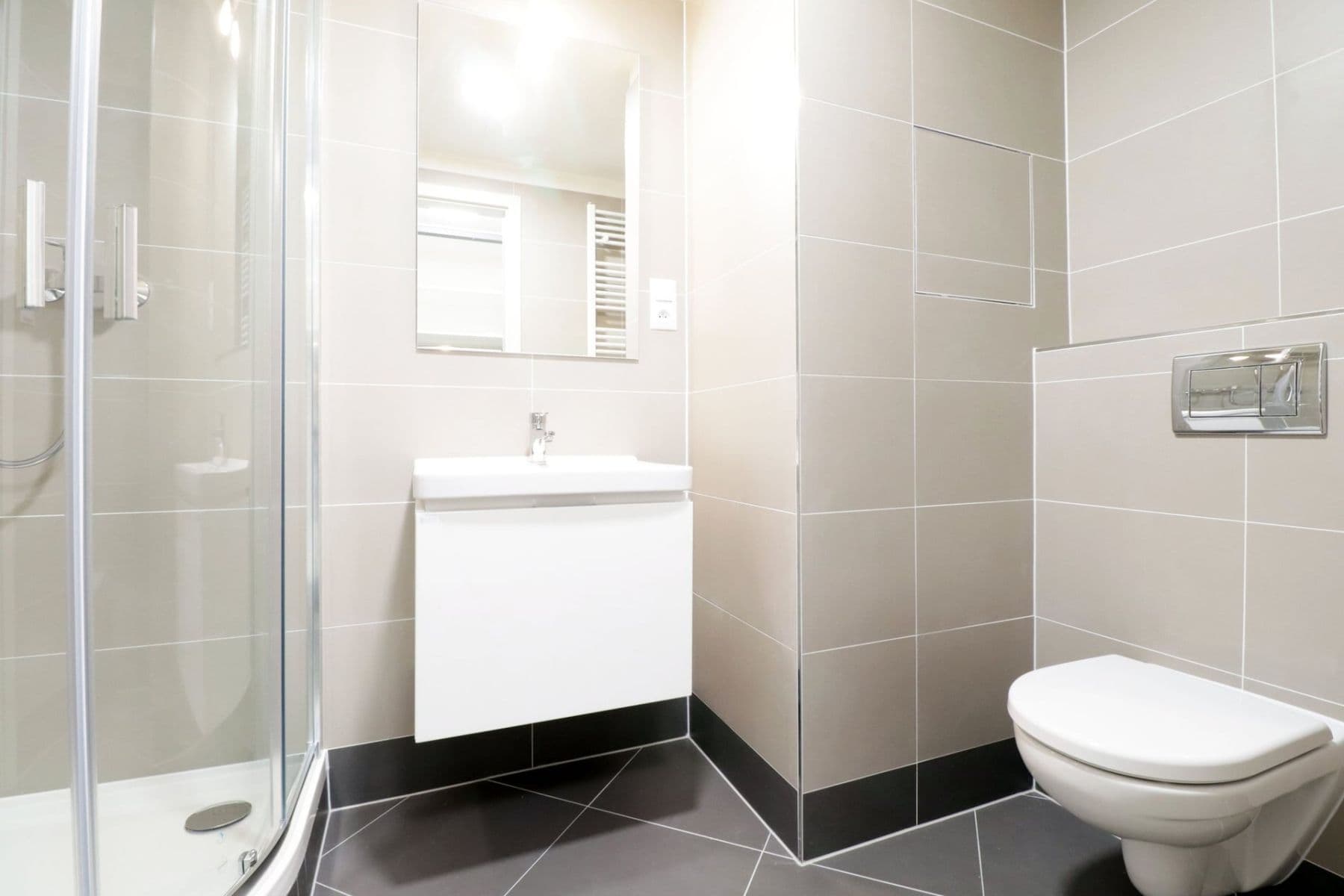 Pronájem bytu 1+kk 30 m², U Radosti, Praha, Praha Pronájem bytu 1+kk 30 m², U Radosti, Praha, Praha