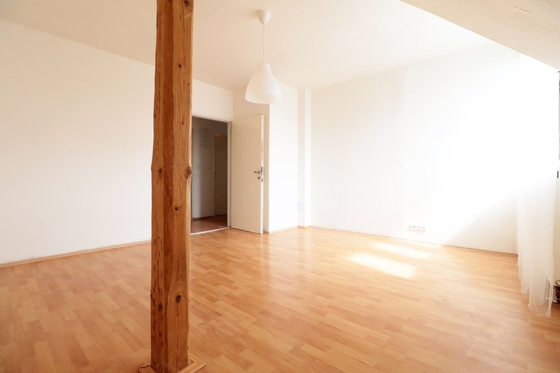 Pronájem bytu 4+kk 95 m², Gabčíkova, Praha, Praha Pronájem bytu 4+kk 95 m², Gabčíkova, Praha, Praha