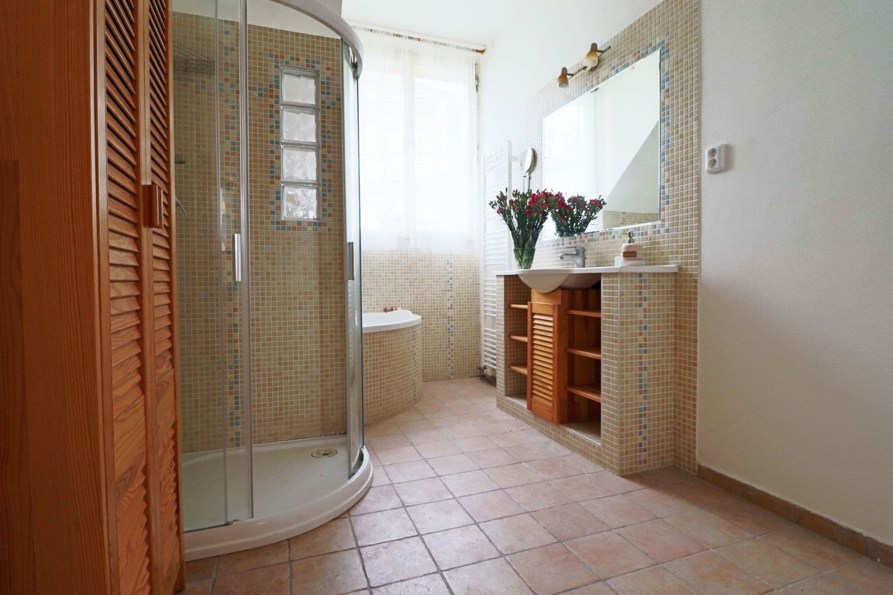 Pronájem bytu 4+kk 95 m², Gabčíkova, Praha, Praha Pronájem bytu 4+kk 95 m², Gabčíkova, Praha, Praha