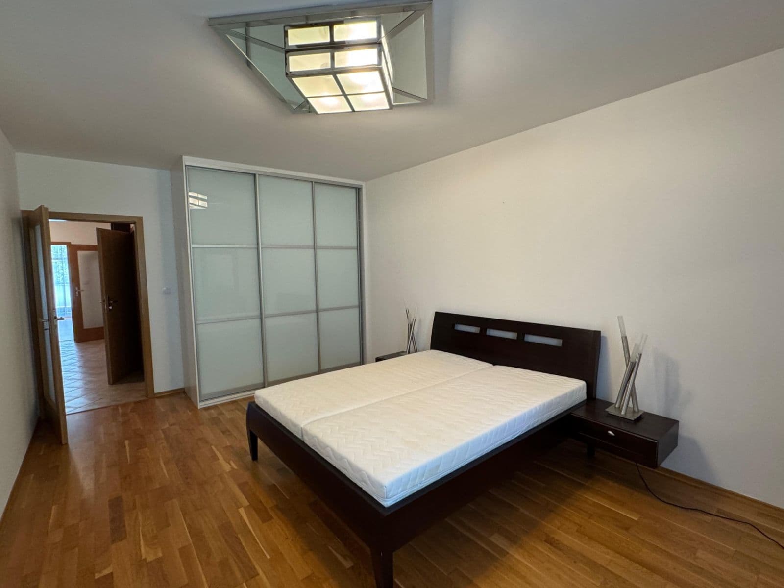 Pronájem bytu 3+kk 107 m², U Nikolajky, Praha, Praha Pronájem bytu 3+kk 107 m², U Nikolajky, Praha, Praha