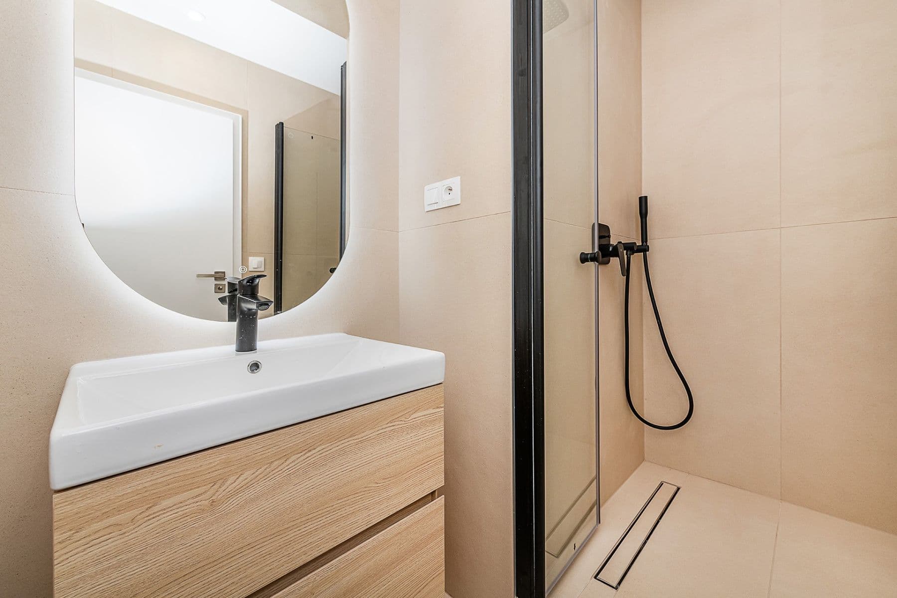 Prodej bytu 3+kk 87 m², Slavíkova, Praha, Praha Prodej bytu 3+kk 87 m², Slavíkova, Praha, Praha