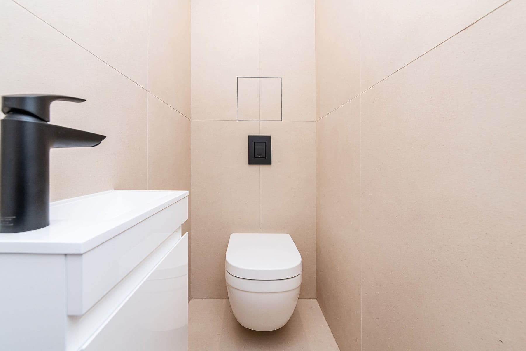 Prodej bytu 3+kk 87 m², Slavíkova, Praha, Praha Prodej bytu 3+kk 87 m², Slavíkova, Praha, Praha