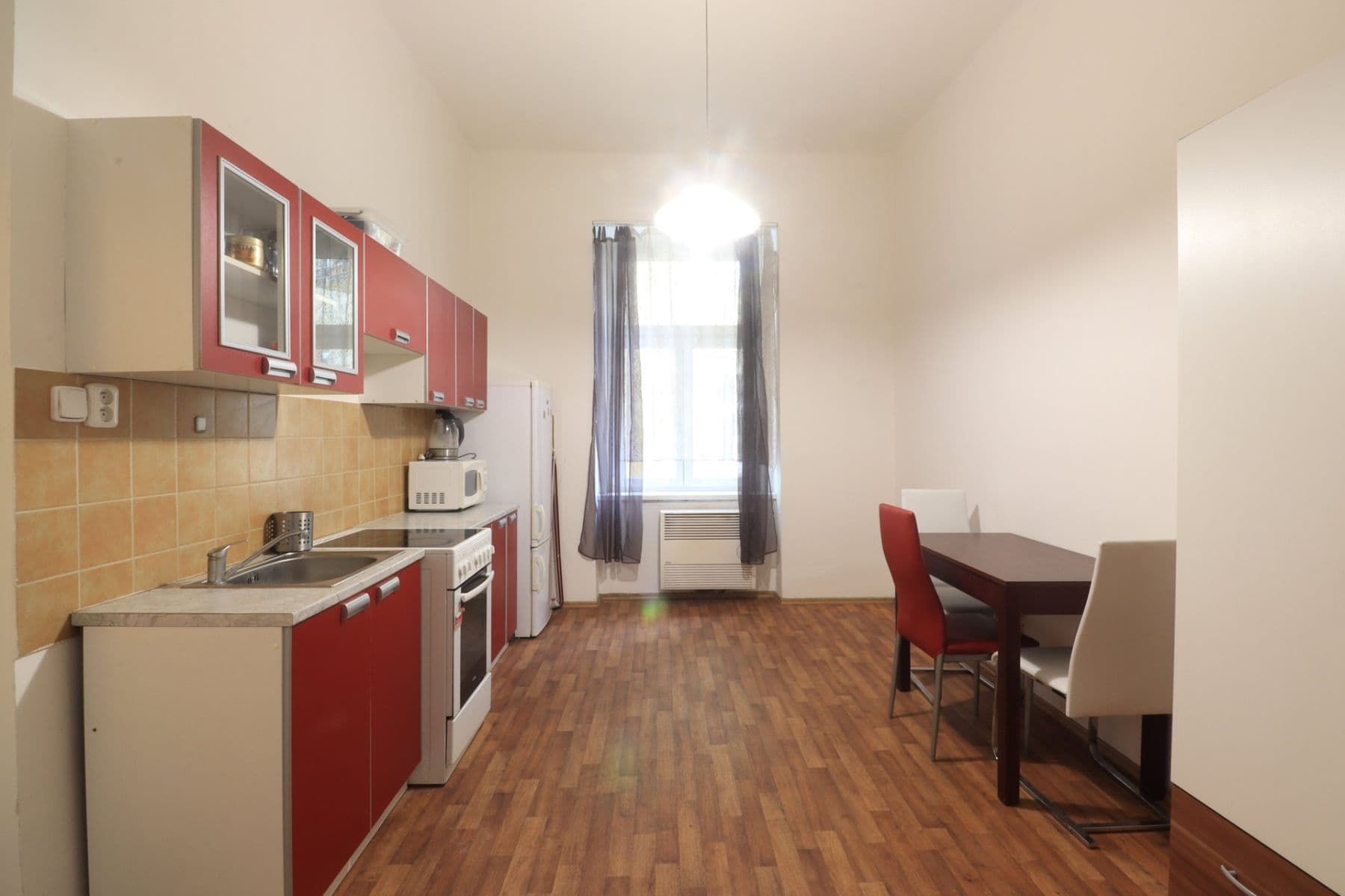 Pronájem bytu 1+1 40 m², Primátorská, Praha, Praha Pronájem bytu 1+1 40 m², Primátorská, Praha, Praha