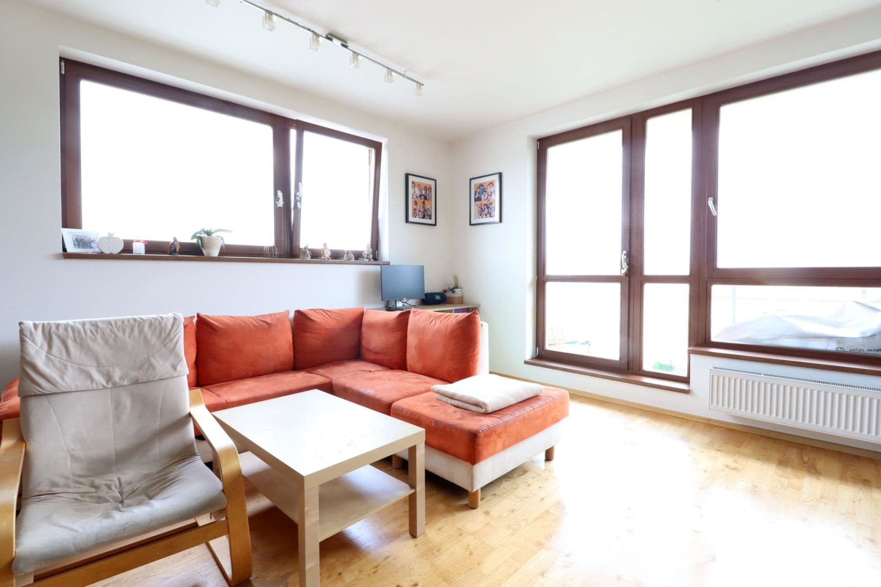 Pronájem bytu 3+kk 90 m², Za valem, Praha, Praha Pronájem bytu 3+kk 90 m², Za valem, Praha, Praha