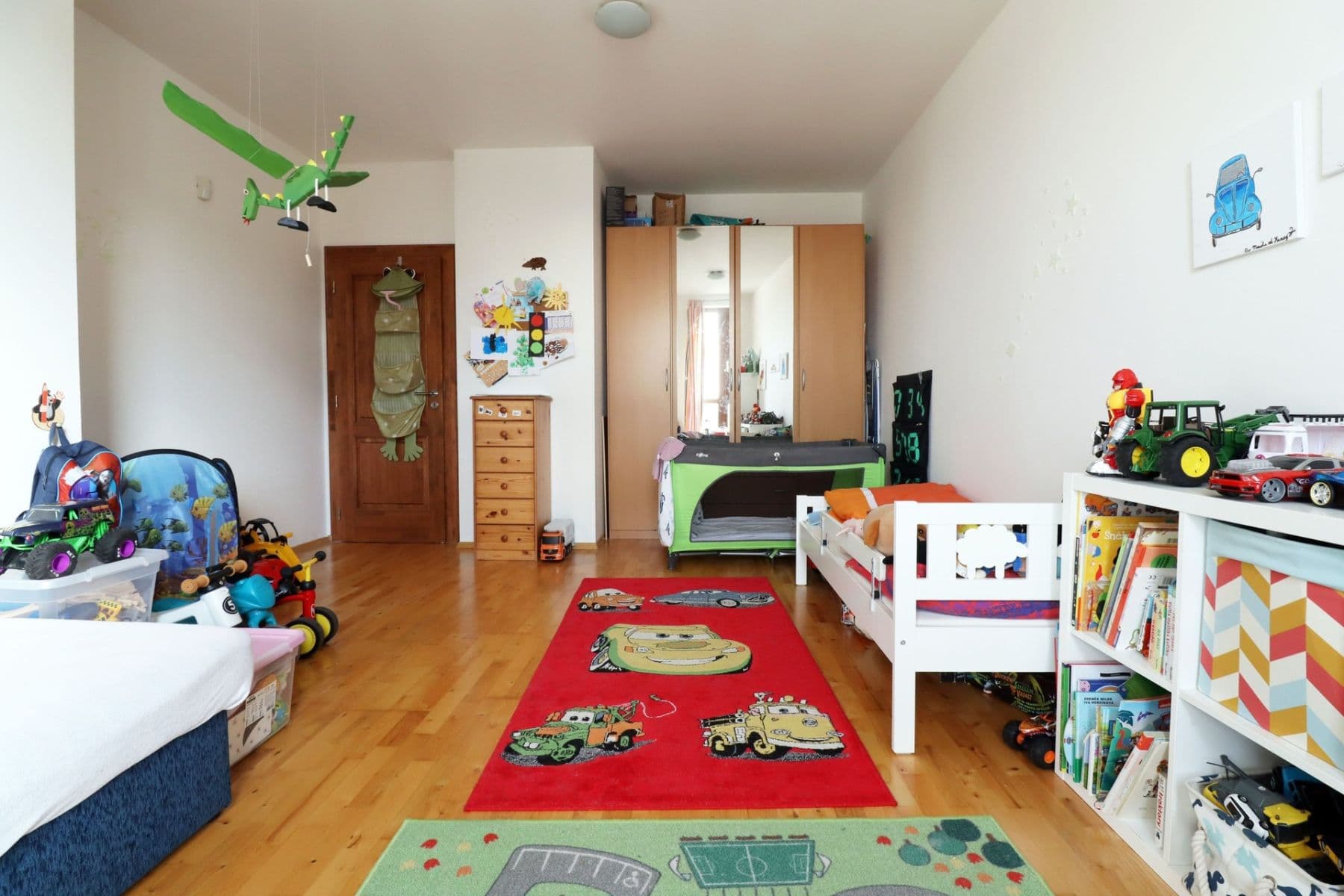 Pronájem bytu 3+kk 90 m², Za valem, Praha, Praha Pronájem bytu 3+kk 90 m², Za valem, Praha, Praha