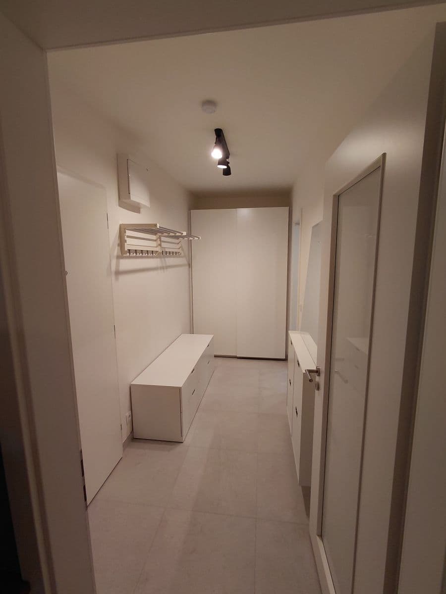 Pronájem bytu 2+kk 54 m², Českobrodská, Praha, Praha Pronájem bytu 2+kk 54 m², Českobrodská, Praha, Praha