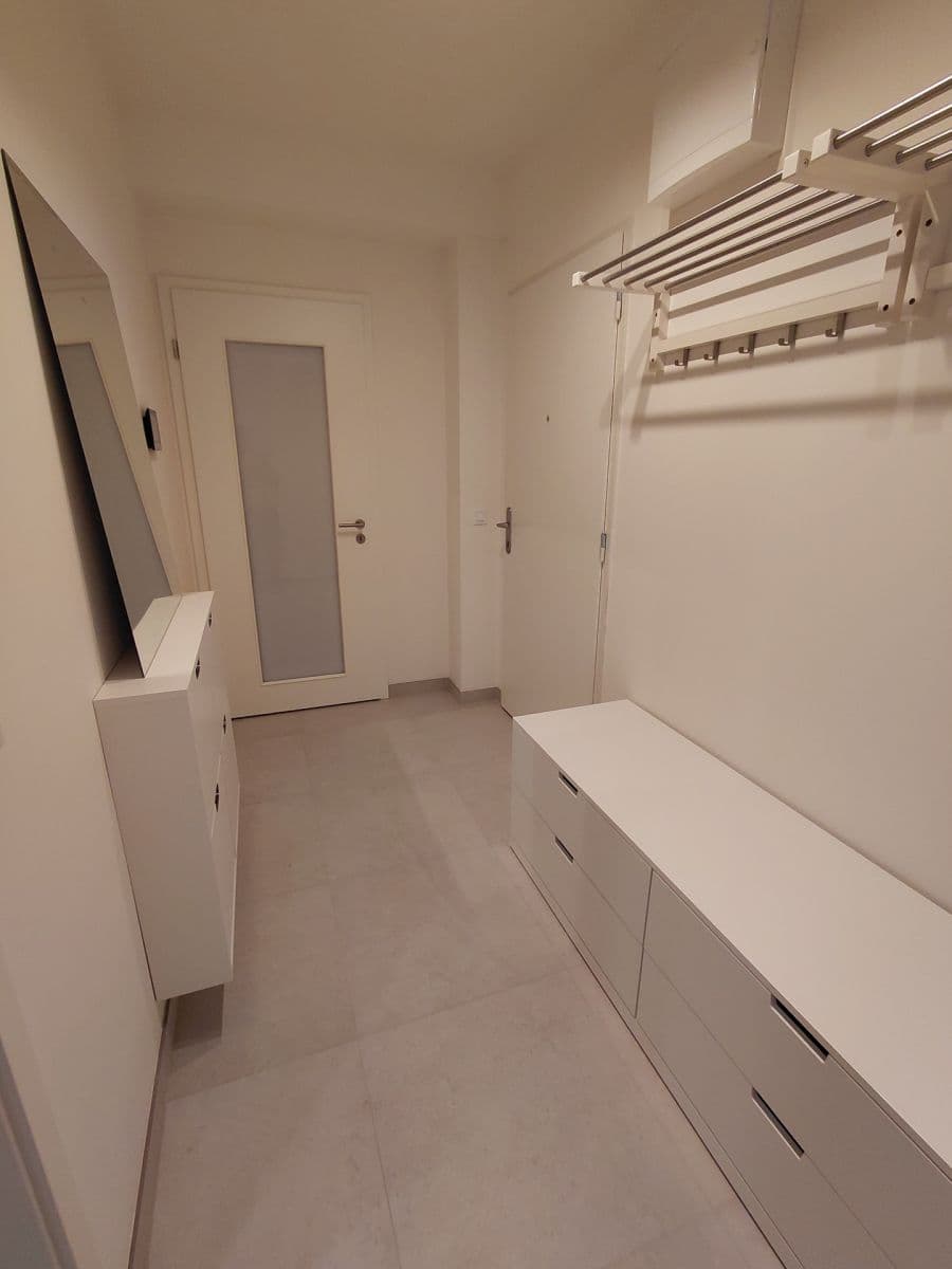 Pronájem bytu 2+kk 54 m², Českobrodská, Praha, Praha Pronájem bytu 2+kk 54 m², Českobrodská, Praha, Praha