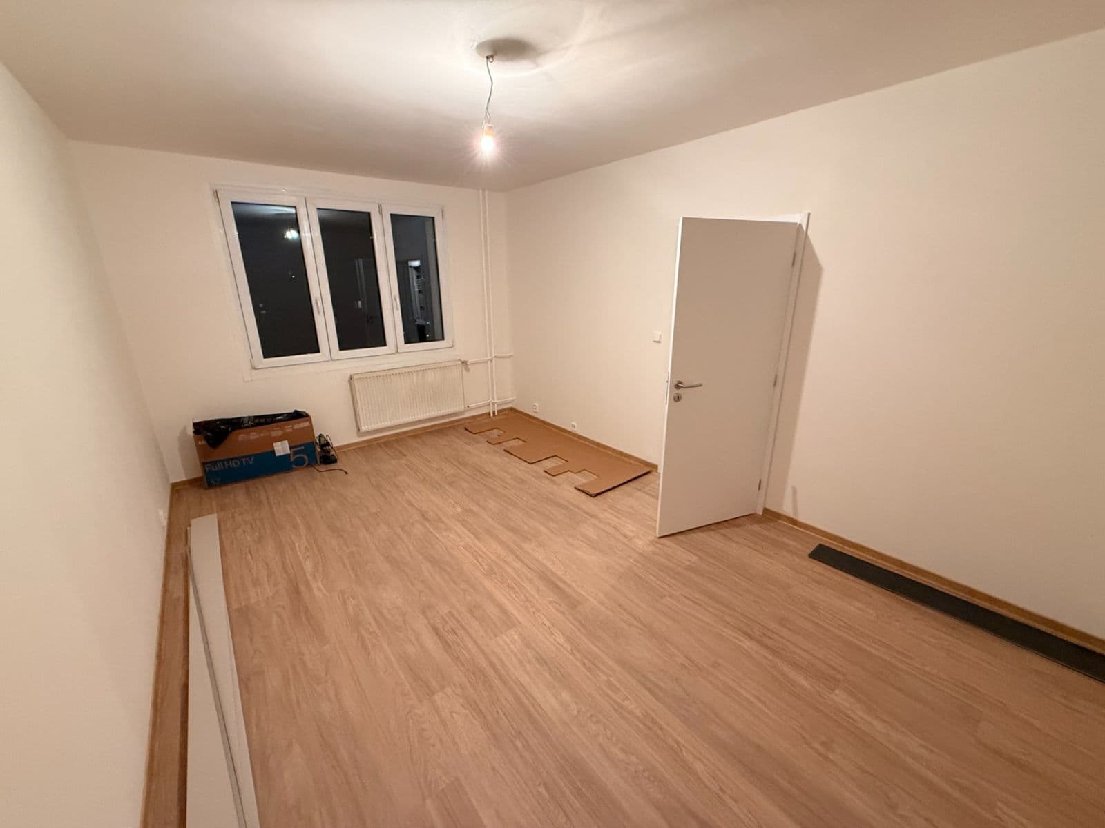 Pronájem bytu 1+1 39 m², Zárubova, Praha, Praha Pronájem bytu 1+1 39 m², Zárubova, Praha, Praha