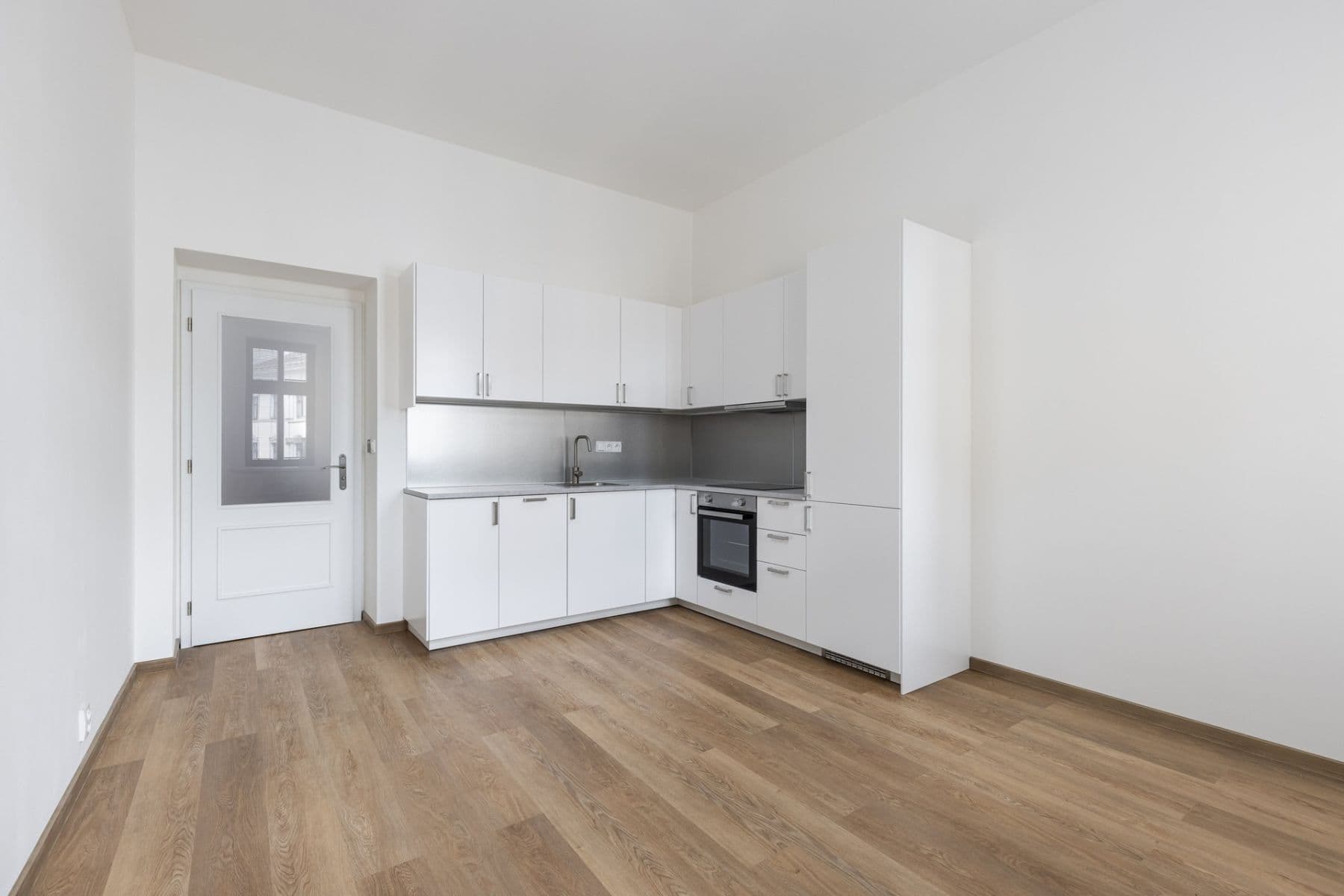 Pronájem bytu 1+kk 29 m², Milíčova, Praha, Praha Pronájem bytu 1+kk 29 m², Milíčova, Praha, Praha