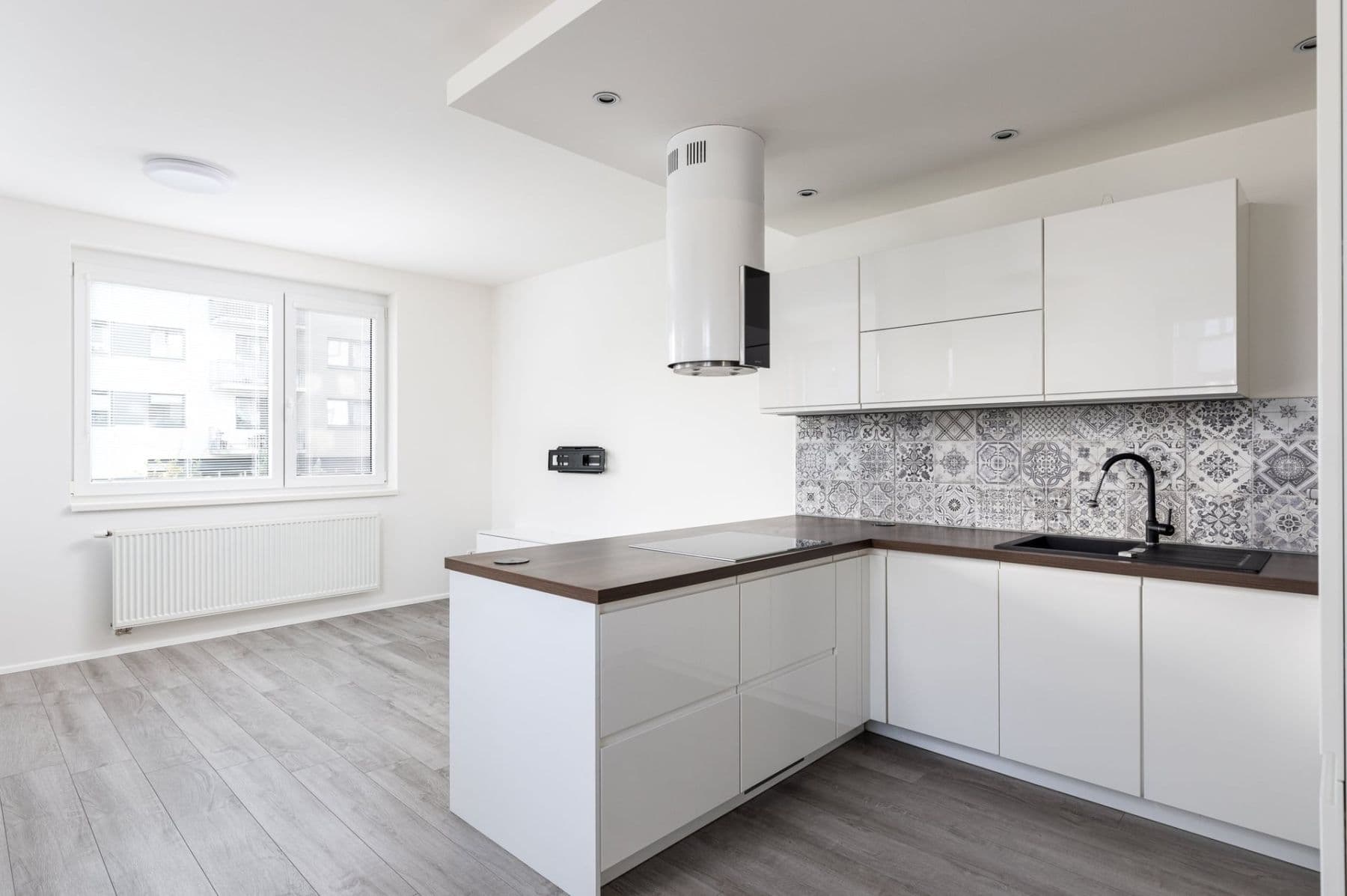 Pronájem bytu 4+kk 108 m², Zakšínská, Praha, Praha Pronájem bytu 4+kk 108 m², Zakšínská, Praha, Praha