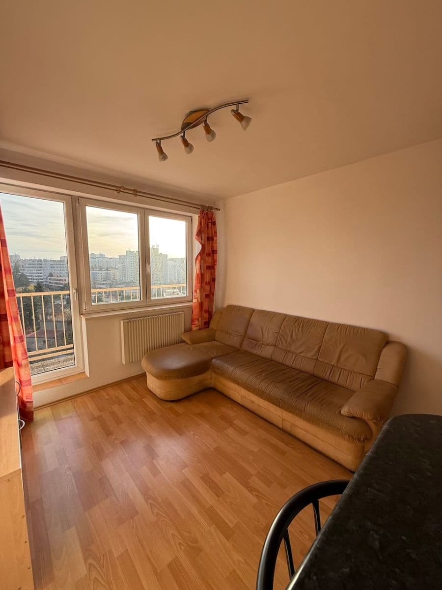 Pronájem bytu 2+kk 37 m², Kuželova, Praha, Praha Pronájem bytu 2+kk 37 m², Kuželova, Praha, Praha