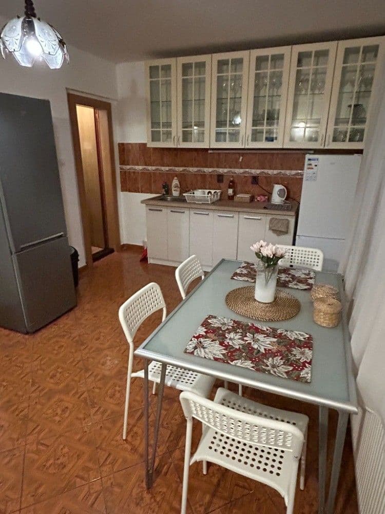 Pronájem domu 189 m², pozemek 195 m², Hospozín, Středočeský kraj Pronájem domu 189 m², pozemek 195 m², Hospozín, Středočeský kraj