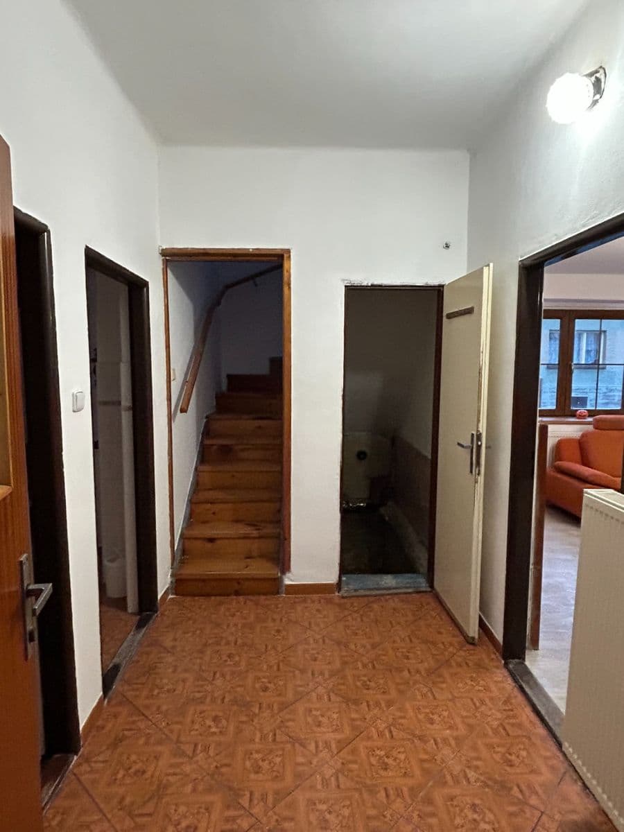 Pronájem domu 189 m², pozemek 195 m², Hospozín, Středočeský kraj Pronájem domu 189 m², pozemek 195 m², Hospozín, Středočeský kraj