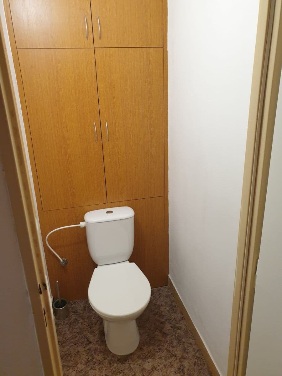 Pronájem bytu 1+1 36 m², Gen. Hrušky, Ostrava, Moravskoslezský kraj Pronájem bytu 1+1 36 m², Gen. Hrušky, Ostrava, Moravskoslezský kraj