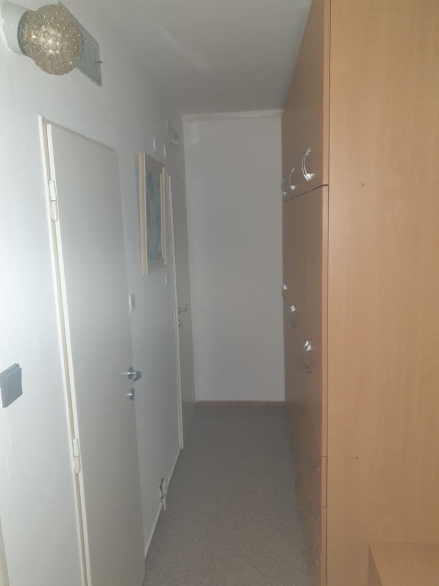 Pronájem bytu 1+1 36 m², Gen. Hrušky, Ostrava, Moravskoslezský kraj Pronájem bytu 1+1 36 m², Gen. Hrušky, Ostrava, Moravskoslezský kraj