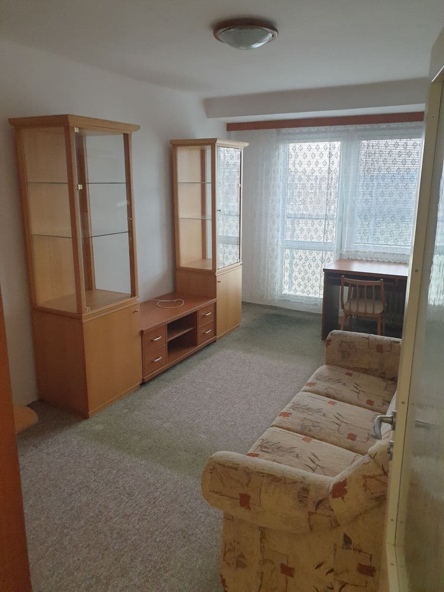 Pronájem bytu 1+1 36 m², Gen. Hrušky, Ostrava, Moravskoslezský kraj Pronájem bytu 1+1 36 m², Gen. Hrušky, Ostrava, Moravskoslezský kraj