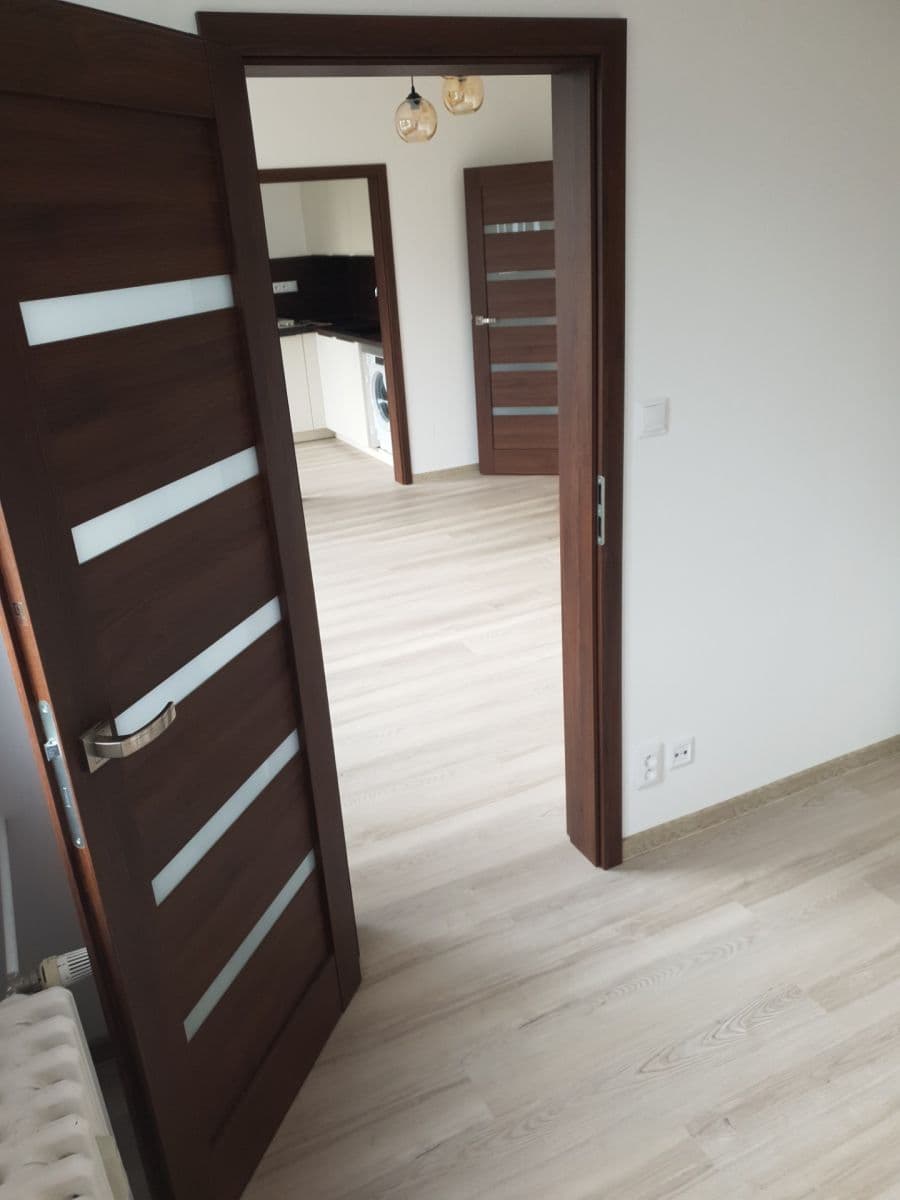 Pronájem bytu 2+1 46 m², Podroužkova, Ostrava, Moravskoslezský kraj Pronájem bytu 2+1 46 m², Podroužkova, Ostrava, Moravskoslezský kraj