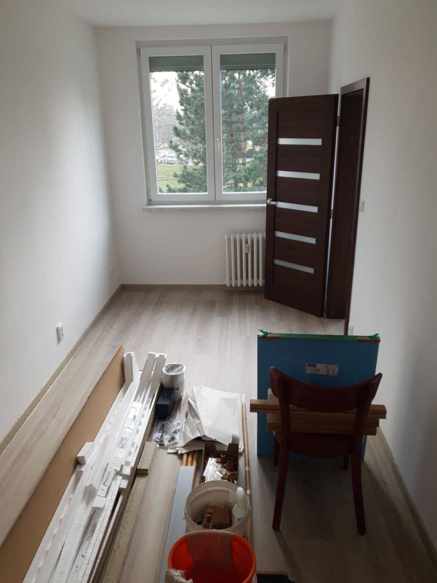 Pronájem bytu 2+1 46 m², Podroužkova, Ostrava, Moravskoslezský kraj Pronájem bytu 2+1 46 m², Podroužkova, Ostrava, Moravskoslezský kraj