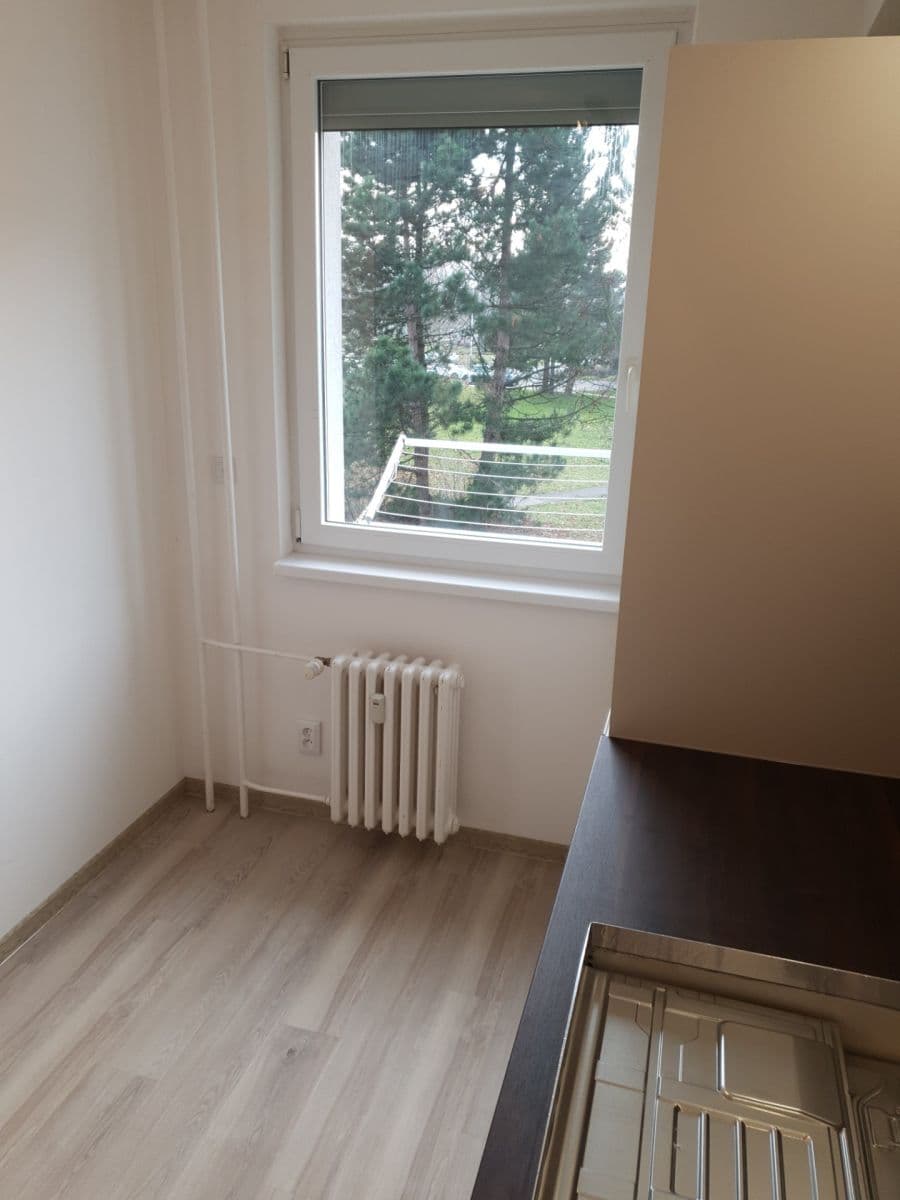 Pronájem bytu 2+1 46 m², Podroužkova, Ostrava, Moravskoslezský kraj Pronájem bytu 2+1 46 m², Podroužkova, Ostrava, Moravskoslezský kraj