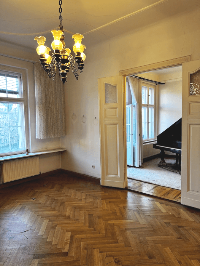 Prodej bytu 4+1 111 m², Berlin, Berlín Prodej bytu 4+1 111 m², Berlin, Berlín