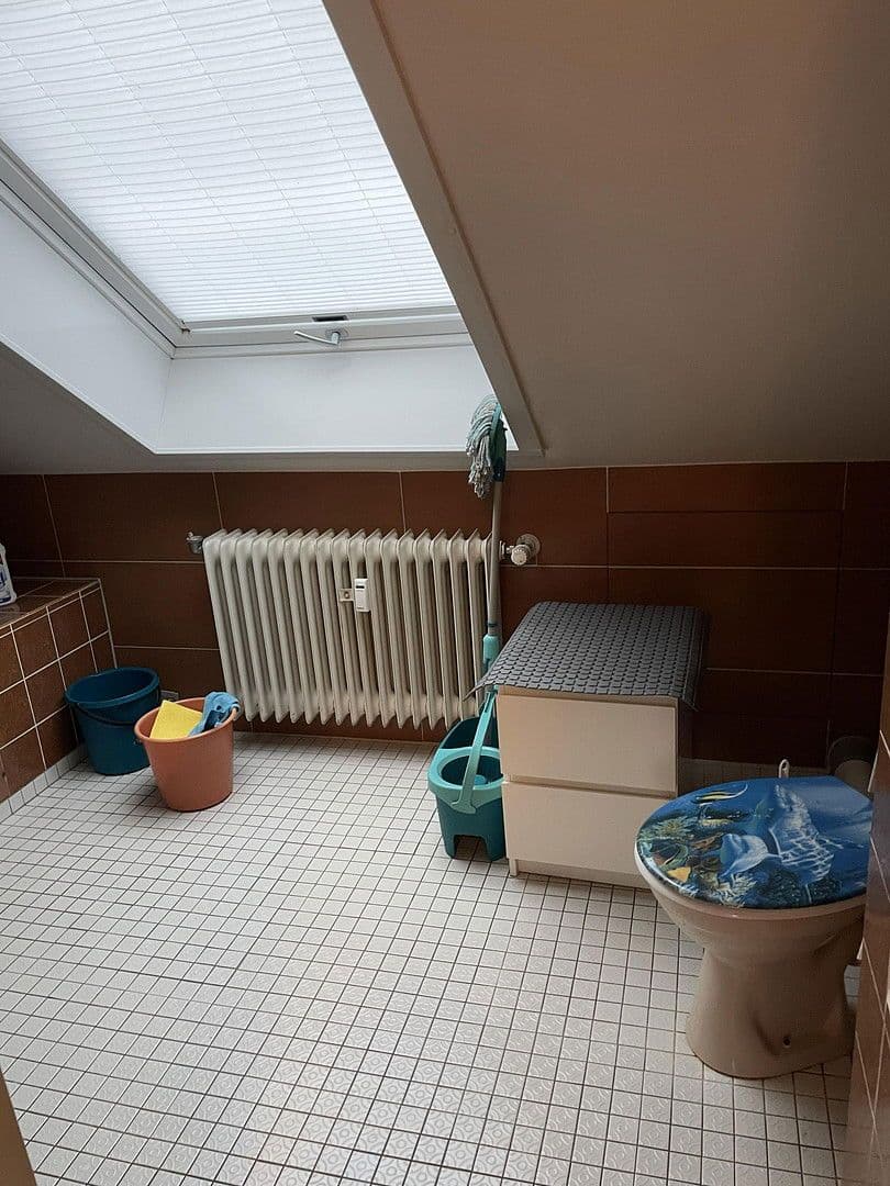 Pronájem bytu 4+1 75 m², Pommernstr. 4, Diespeck, Bavorsko Pronájem bytu 4+1 75 m², Pommernstr. 4, Diespeck, Bavorsko