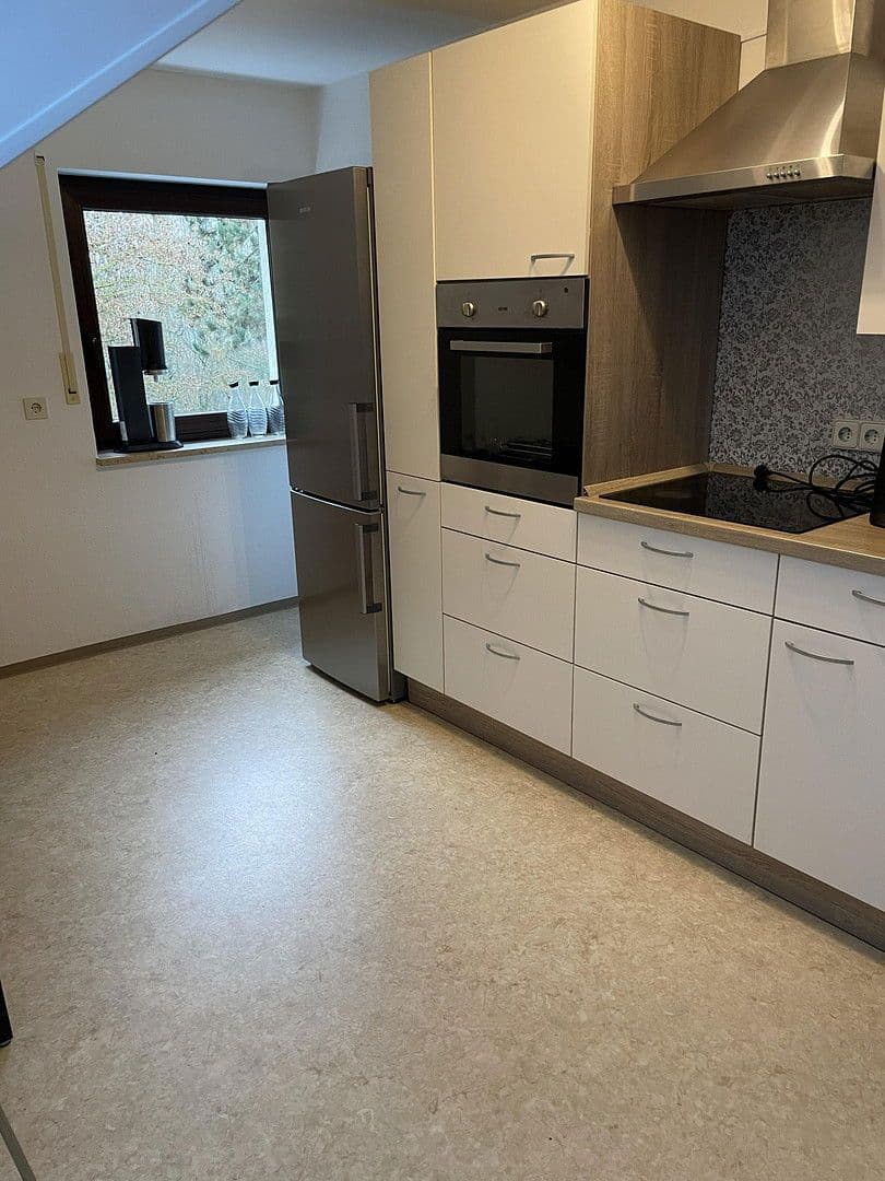 Pronájem bytu 4+1 75 m², Pommernstr. 4, Diespeck, Bavorsko Pronájem bytu 4+1 75 m², Pommernstr. 4, Diespeck, Bavorsko