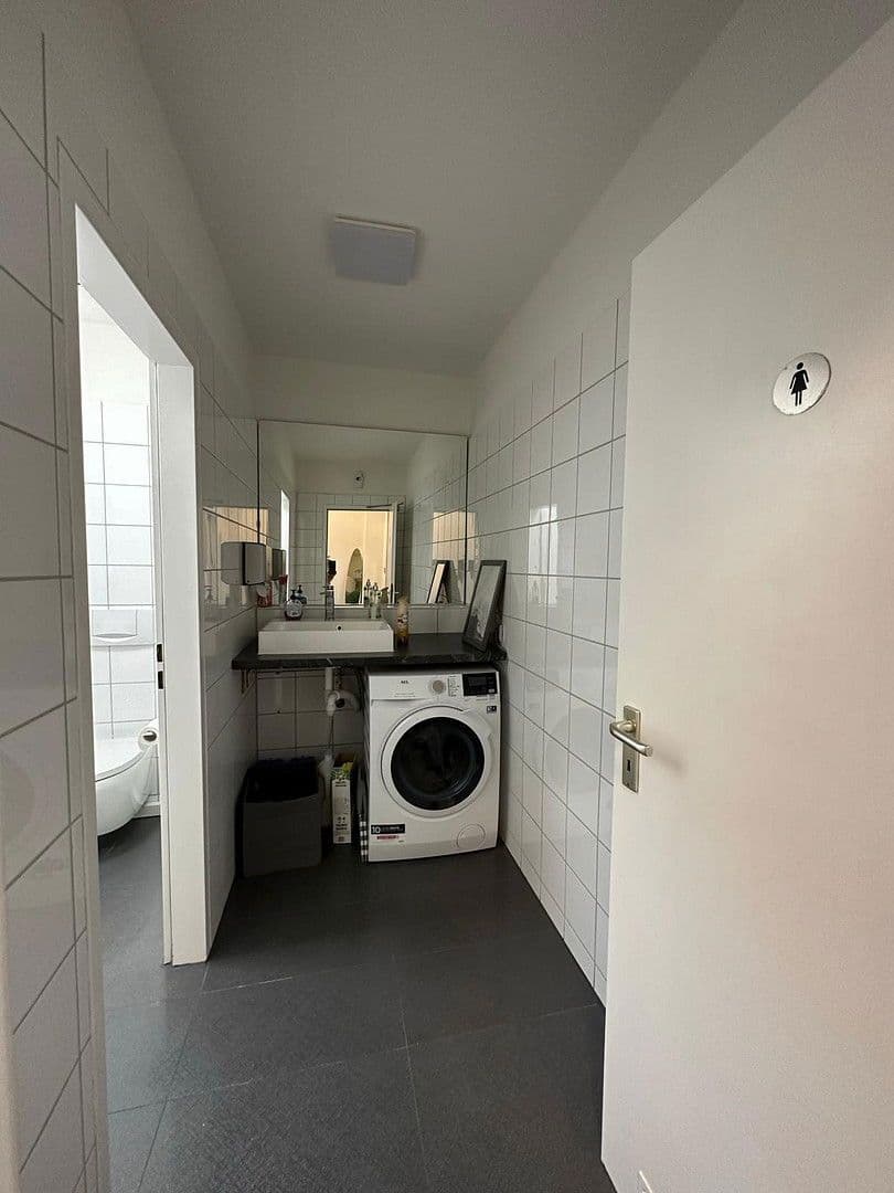 Pronájem kanceláře 85 m², Max-Planck-Straße 17, Unterschleißheim, Bavorsko Pronájem kanceláře 85 m², Max-Planck-Straße 17, Unterschleißheim, Bavorsko