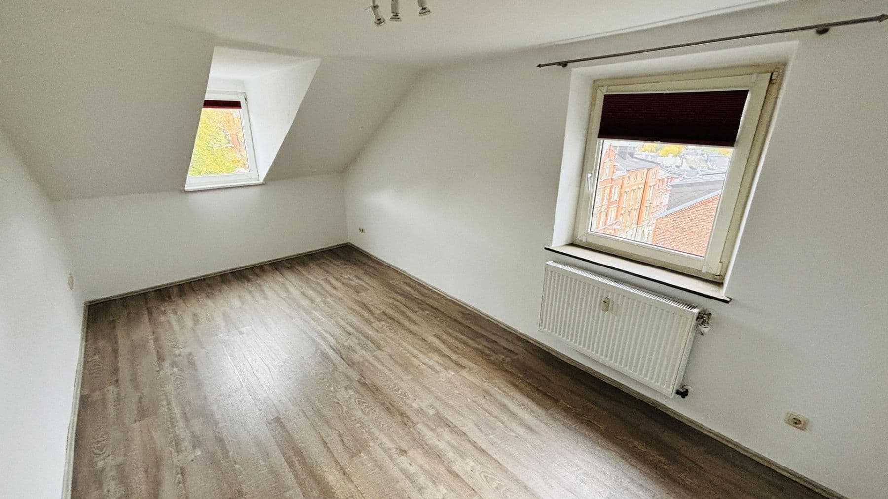 Prodej bytu 3+1 88 m², Liebigstraße 1, Hof, Bavorsko Prodej bytu 3+1 88 m², Liebigstraße 1, Hof, Bavorsko
