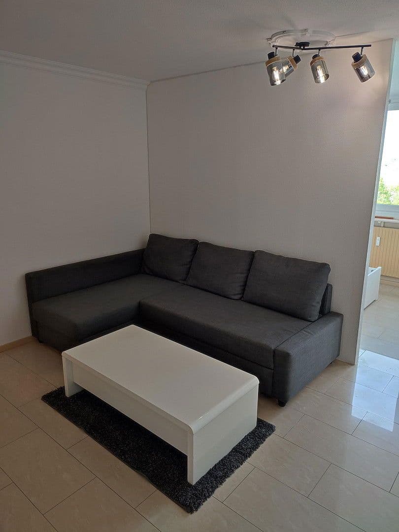 Pronájem bytu 1+1 30 m², Rosenbergstraße 44, Heilbronn, Bádensko-Württembersko Pronájem bytu 1+1 30 m², Rosenbergstraße 44, Heilbronn, Bádensko-Württembersko