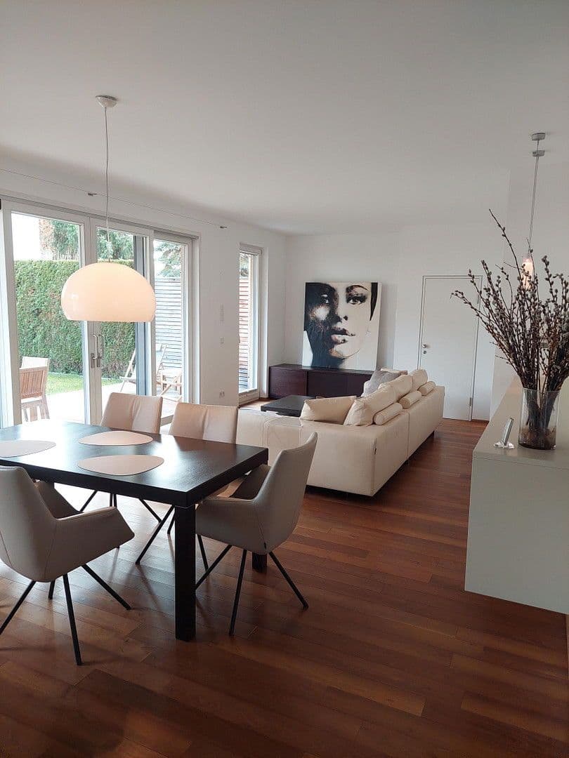 Pronájem bytu 2+1 92 m², Salzburg, Salcbursko Pronájem bytu 2+1 92 m², Salzburg, Salcbursko