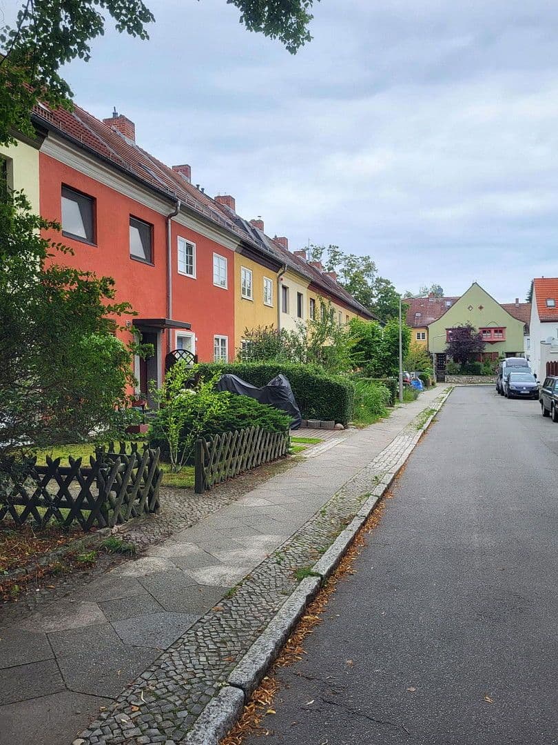 Prodej domu 100 m², pozemek 216 m², Berlin, Berlín Prodej domu 100 m², pozemek 216 m², Berlin, Berlín