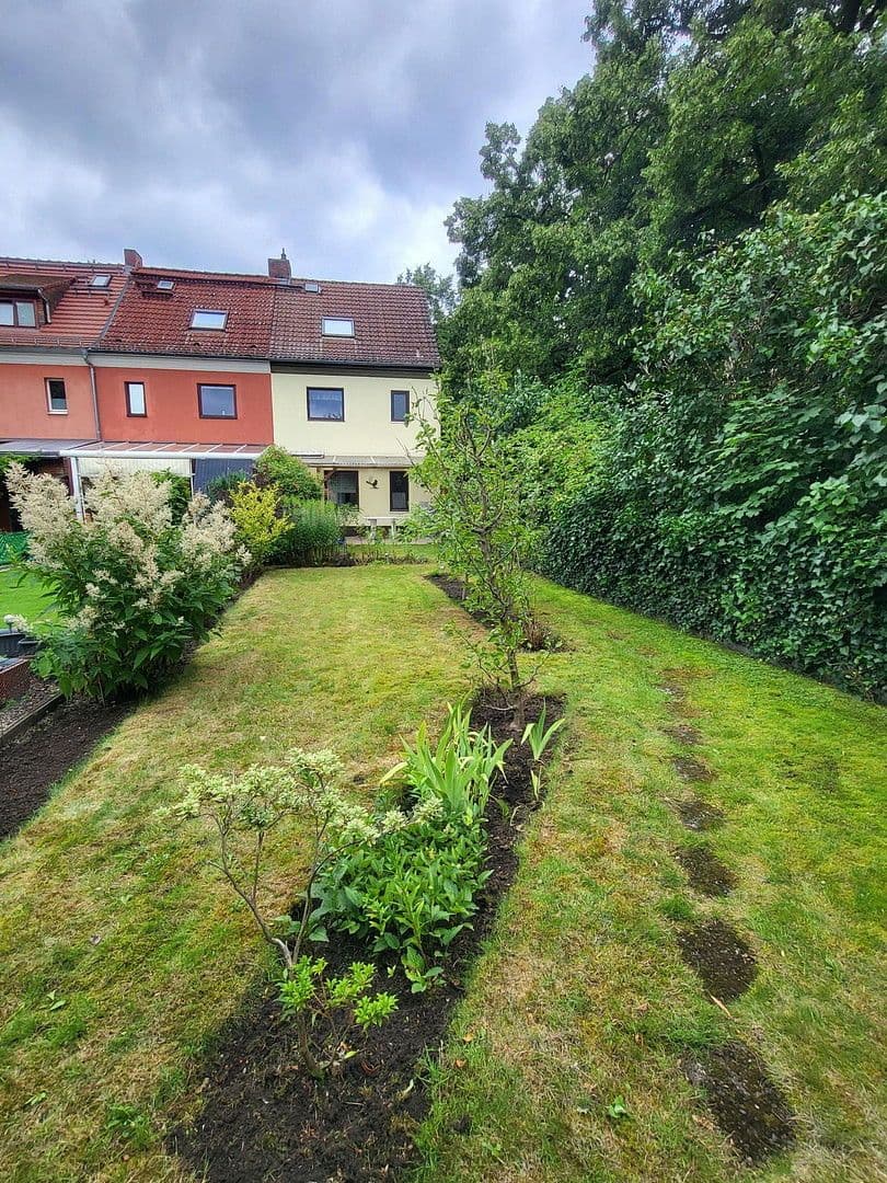 Prodej domu 100 m², pozemek 216 m², Berlin, Berlín Prodej domu 100 m², pozemek 216 m², Berlin, Berlín