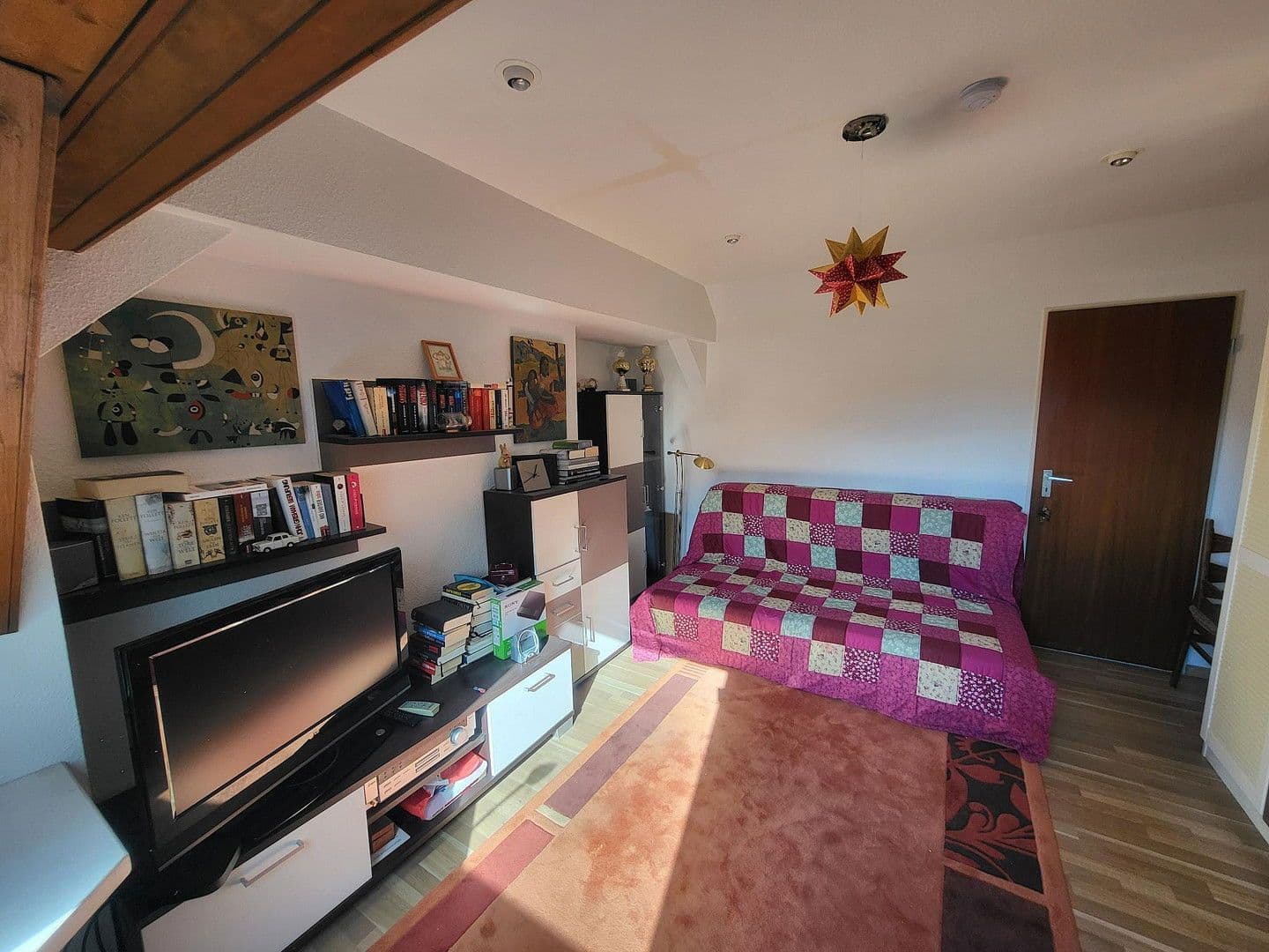 Prodej domu 100 m², pozemek 216 m², Berlin, Berlín Prodej domu 100 m², pozemek 216 m², Berlin, Berlín