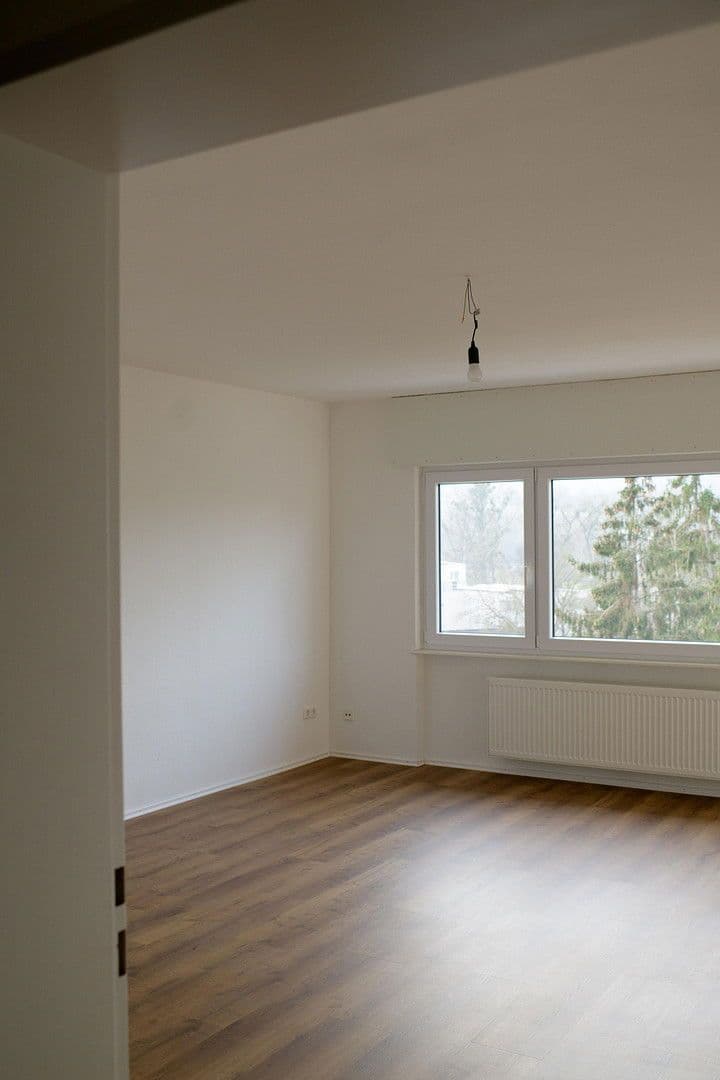 Prodej bytu 3+1 84 m², Niefern-Öschelbronn, Bádensko-Württembersko Prodej bytu 3+1 84 m², Niefern-Öschelbronn, Bádensko-Württembersko