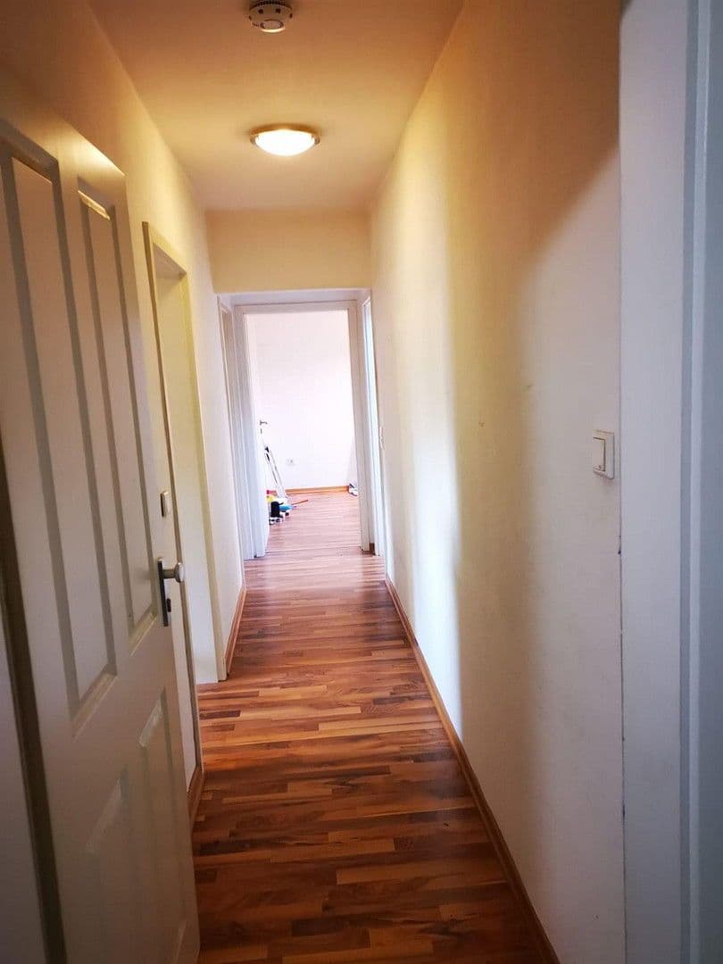 Pronájem bytu 2+1 41 m², Neustadtstraße 5, Leverkusen, Severní Porýní-Vestfálsko Pronájem bytu 2+1 41 m², Neustadtstraße 5, Leverkusen, Severní Porýní-Vestfálsko