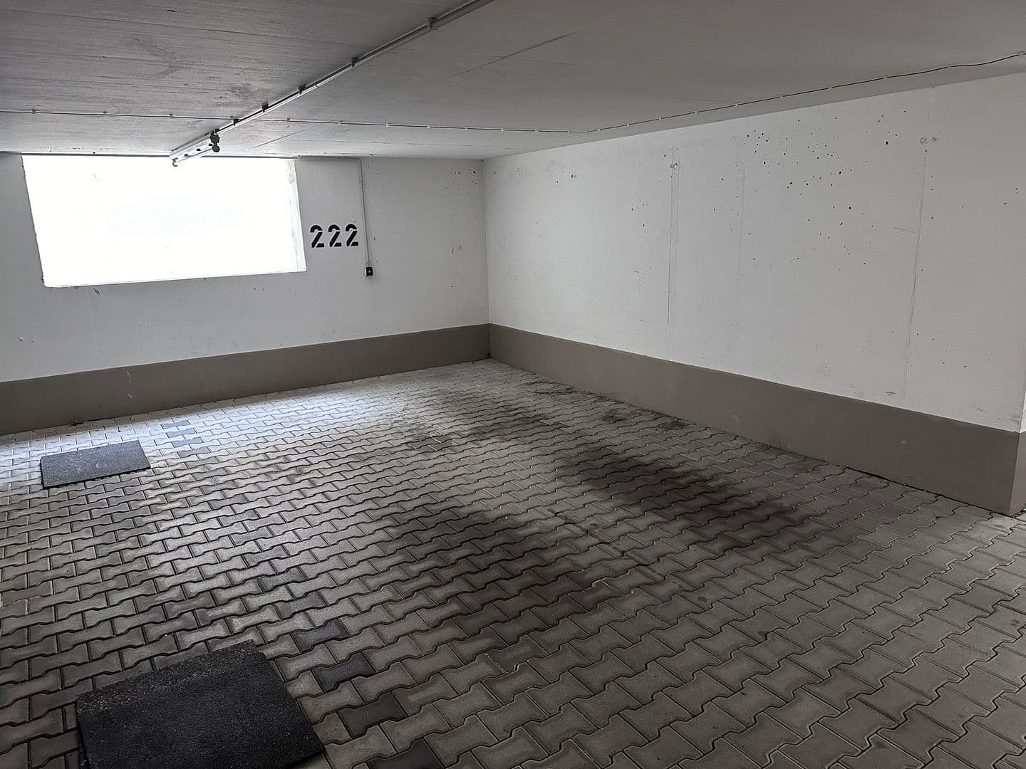 Prodej bytu 3+1 88 m², Theresienbogen 23, Unterschleißheim, Bavorsko Prodej bytu 3+1 88 m², Theresienbogen 23, Unterschleißheim, Bavorsko