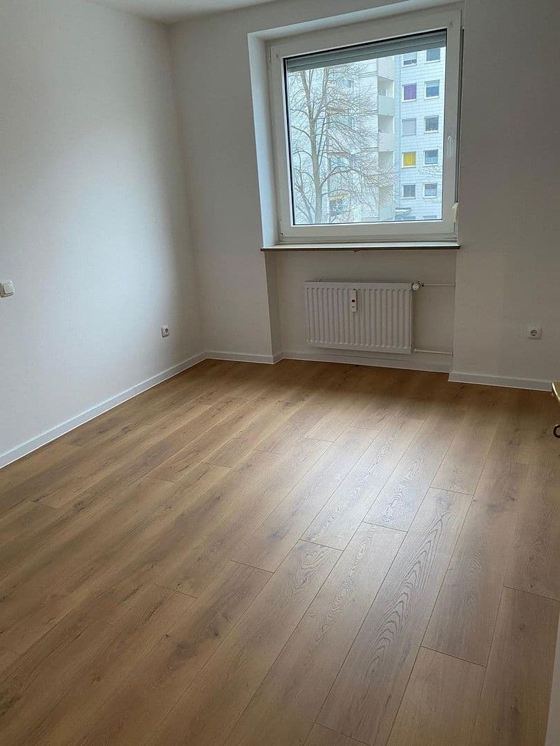 Pronájem bytu 2+1 63 m², Katharina-Eberhardstrasse 10, Haar, Bavorsko Pronájem bytu 2+1 63 m², Katharina-Eberhardstrasse 10, Haar, Bavorsko
