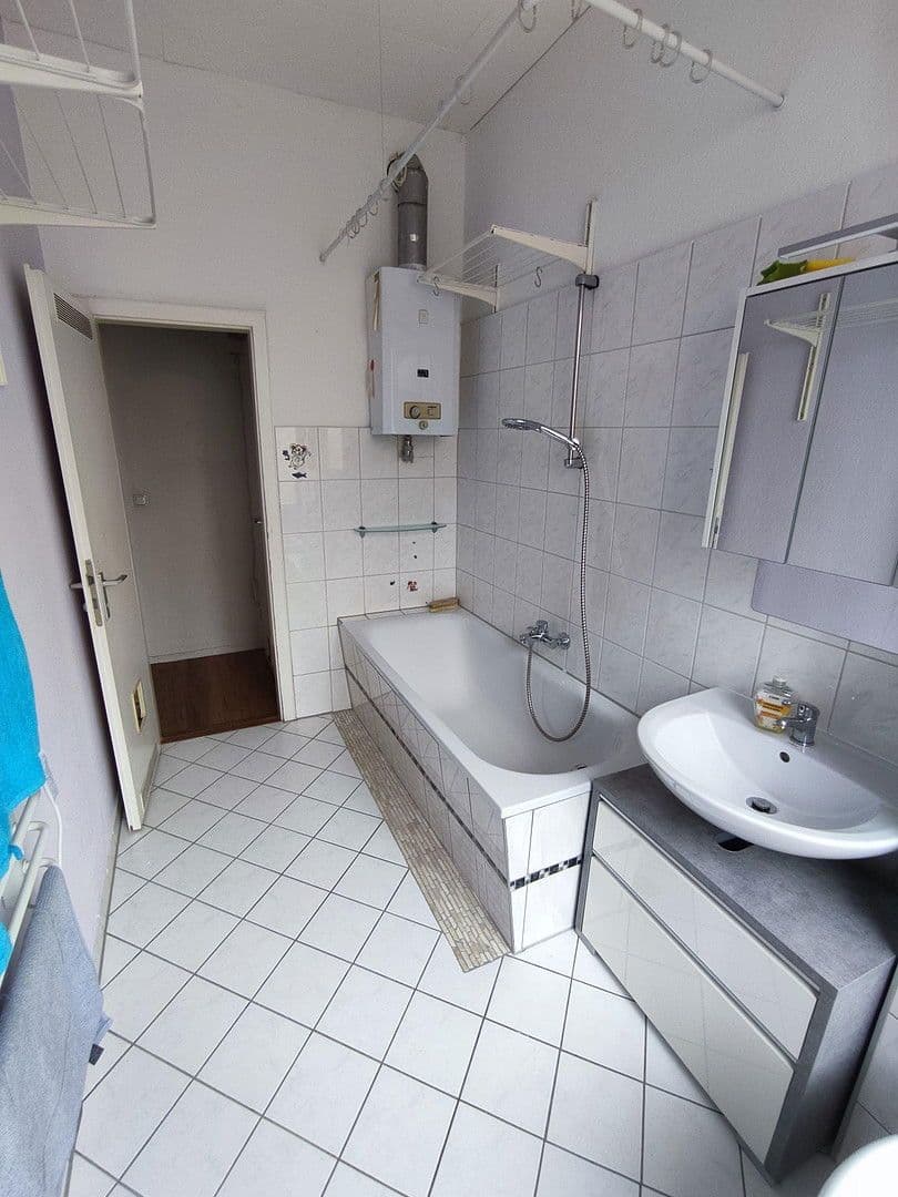 Prodej bytu 3+1 72 m², Mittelweg 87, Braunschweig, Dolní Sasko Prodej bytu 3+1 72 m², Mittelweg 87, Braunschweig, Dolní Sasko