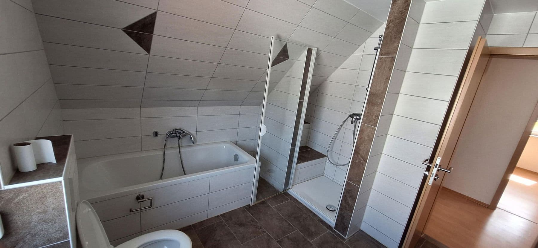 Pronájem domu 130 m², pozemek 450 m², Aalen, Bádensko-Württembersko Pronájem domu 130 m², pozemek 450 m², Aalen, Bádensko-Württembersko