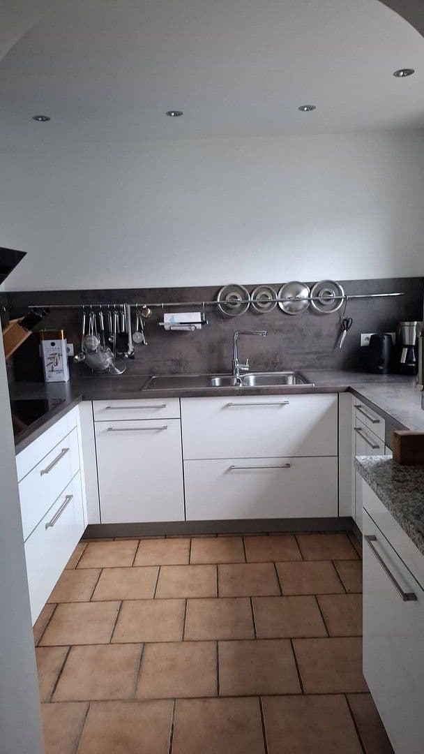 Prodej domu 170 m², pozemek 330 m², Forst an der Weinstraße, Porýní-Falc Prodej domu 170 m², pozemek 330 m², Forst an der Weinstraße, Porýní-Falc