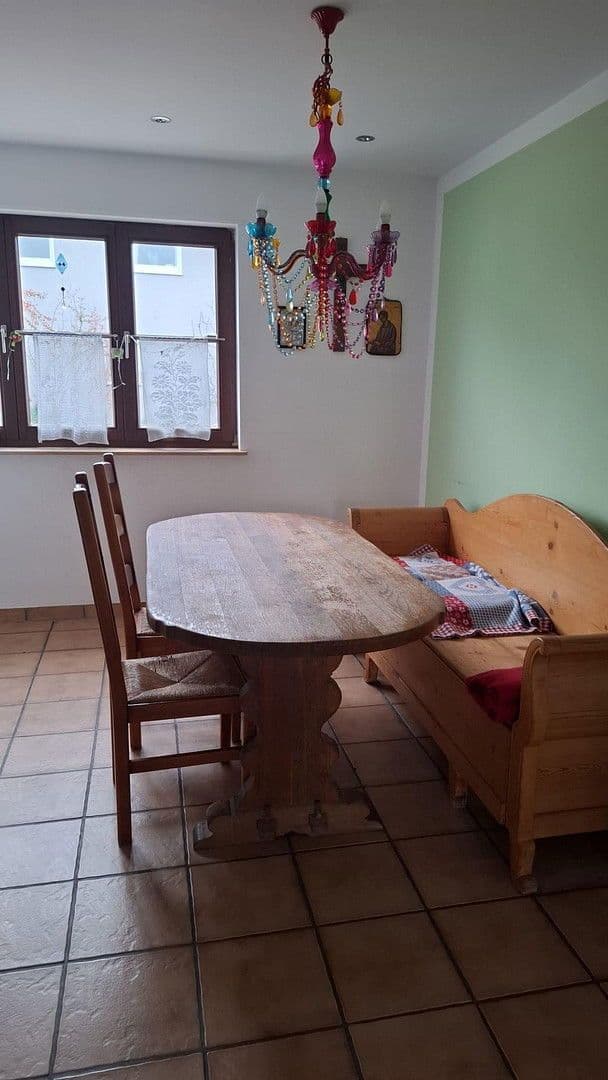 Prodej domu 170 m², pozemek 330 m², Forst an der Weinstraße, Porýní-Falc Prodej domu 170 m², pozemek 330 m², Forst an der Weinstraße, Porýní-Falc