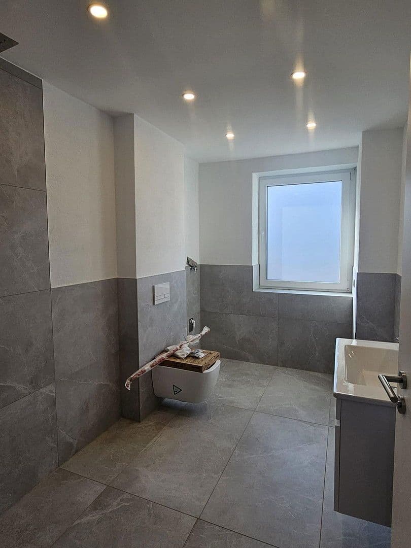 Pronájem bytu 2+1 68 m², Büscherhof 13b, Waldbröl, Severní Porýní-Vestfálsko Pronájem bytu 2+1 68 m², Büscherhof 13b, Waldbröl, Severní Porýní-Vestfálsko