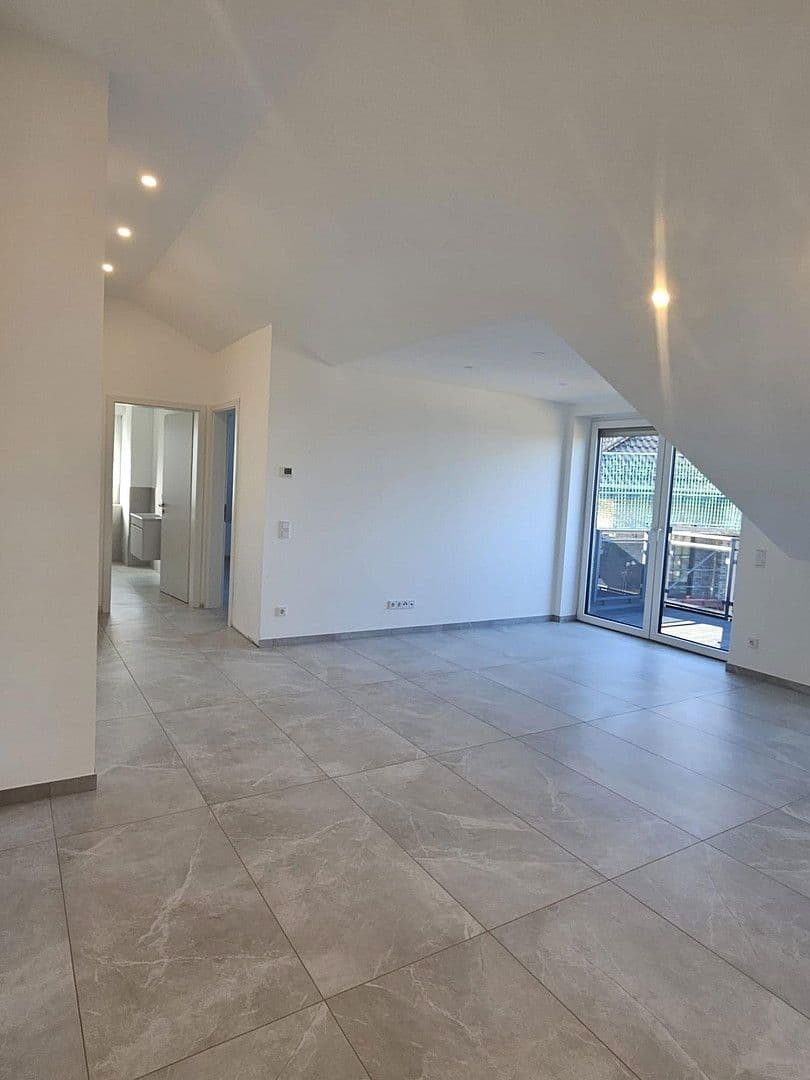 Pronájem bytu 2+1 68 m², Büscherhof 13b, Waldbröl, Severní Porýní-Vestfálsko Pronájem bytu 2+1 68 m², Büscherhof 13b, Waldbröl, Severní Porýní-Vestfálsko