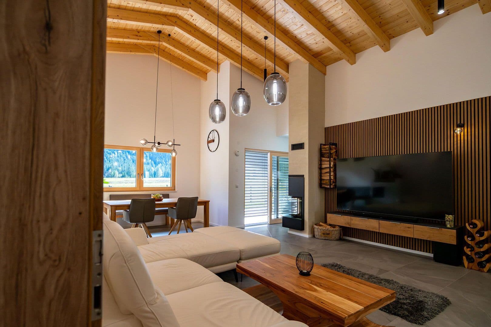 Prodej domu 156 m², pozemek 692 m², Leutasch, Tyrolsko Prodej domu 156 m², pozemek 692 m², Leutasch, Tyrolsko